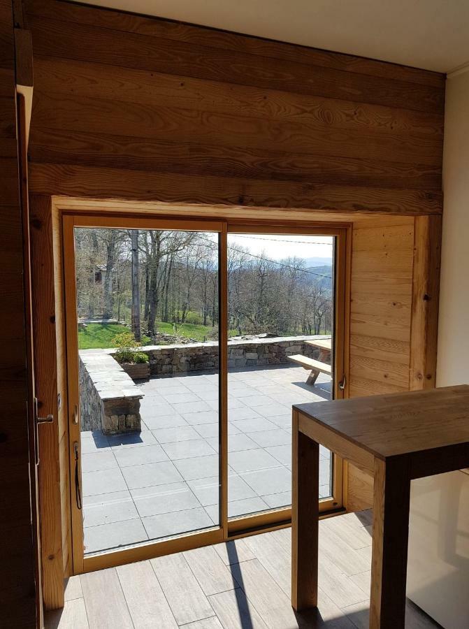 Chambre D'Hotes Aux Pays Des Sucs Saint-Hostien Kültér fotó